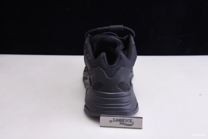 MNVN Triple Adidas 700 Black Yeezy FV4440 Boost 1212